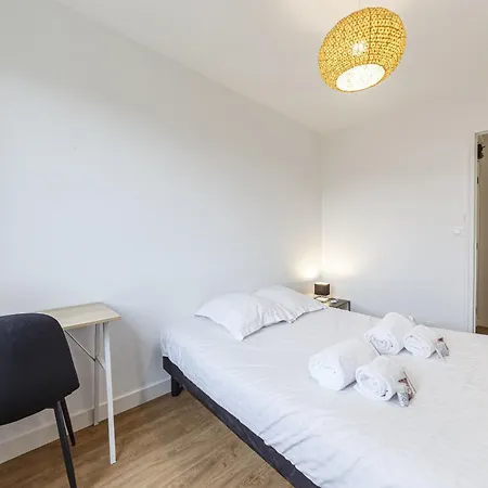 Apartment Le Mermoz Wifi Balcon Parking *
