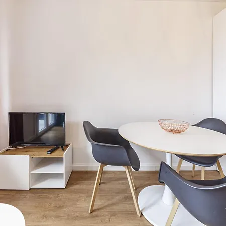 Apartamento Le Mermoz Wifi Parking Laval (Mayenne)