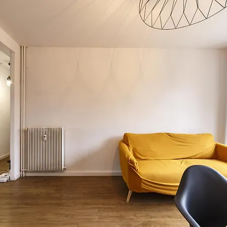 Le Mermoz Wifi Parking Apartamento Laval (Mayenne)